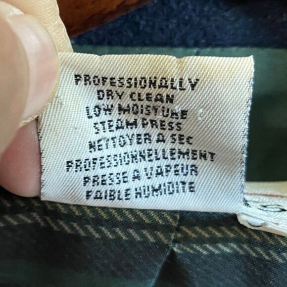 Talbots Women's Blazer Jacket Large Navy Blue Wool Blend Three Button Workwear - Picture 4 of 15